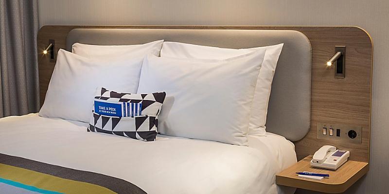 Holiday Inn Express Cambridge West - Cambourne By Ihg Ngoại thất bức ảnh